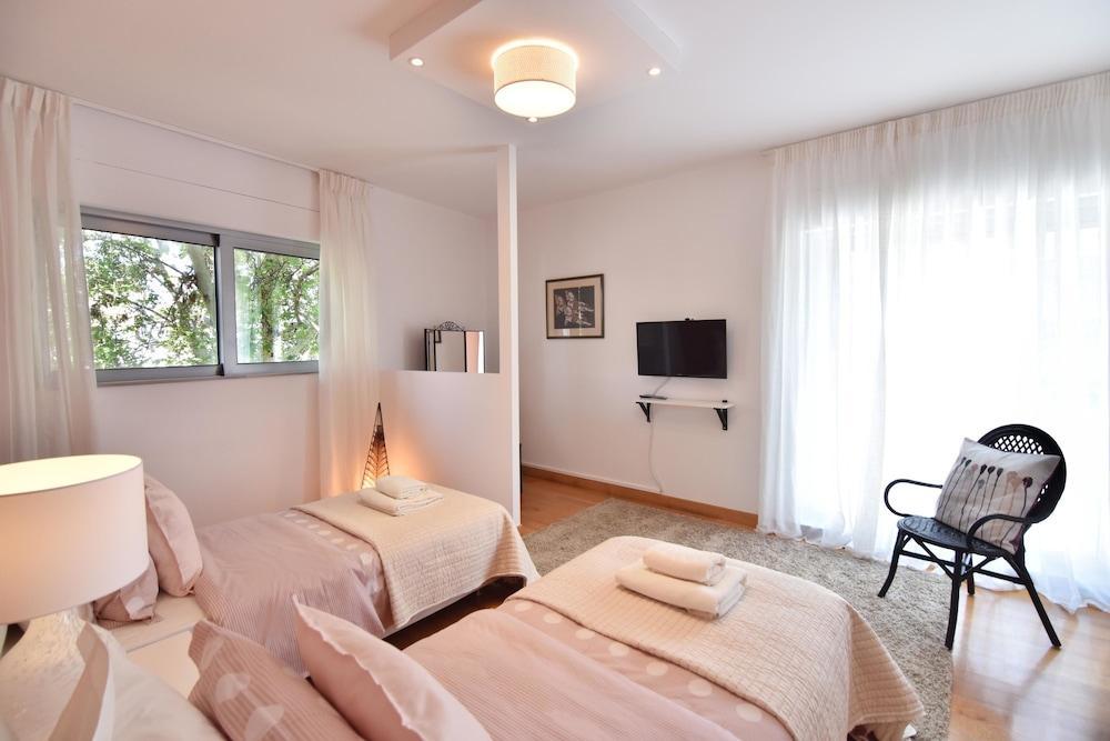 Amaryllis Villa *